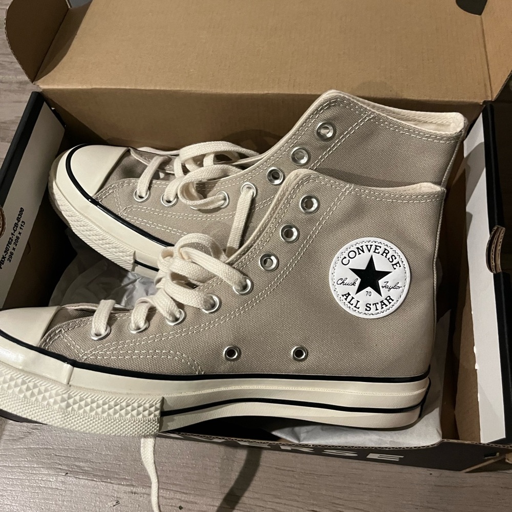 Grey taupey chucks!